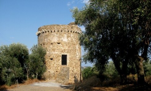 Torre antibarbaresca di Torrazza (IM)
